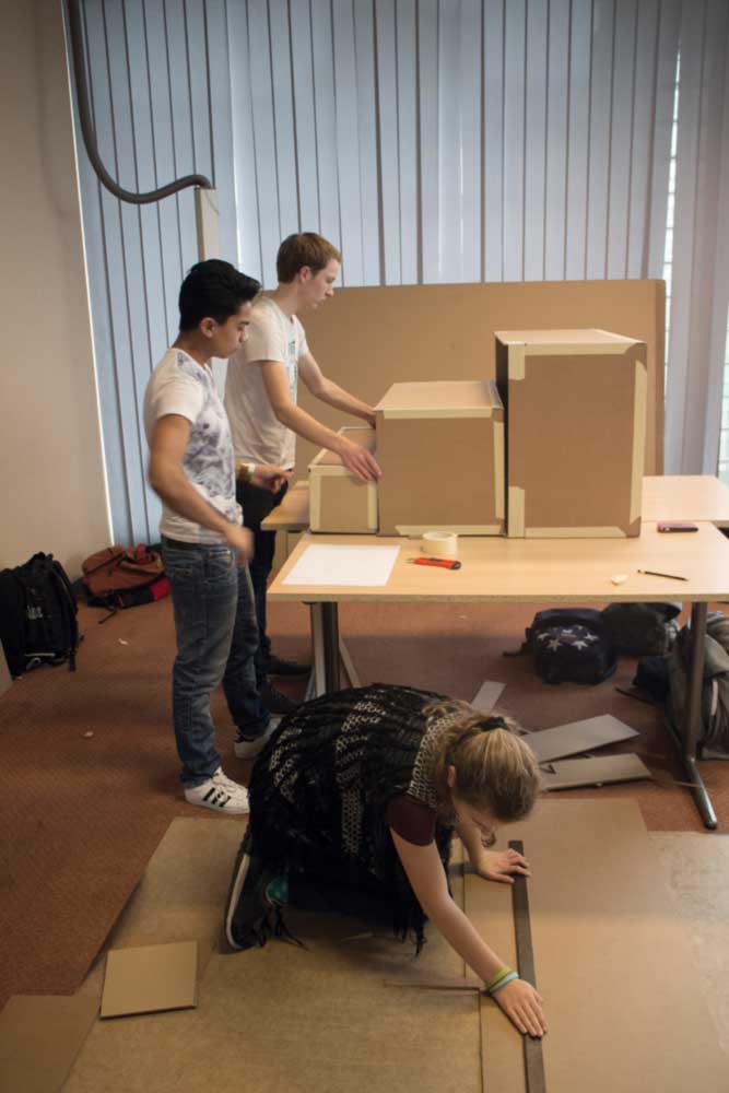 Constructing models with cardboard